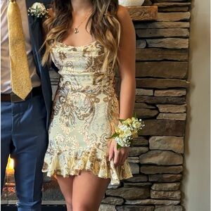 Beginning boutique ruffle dress